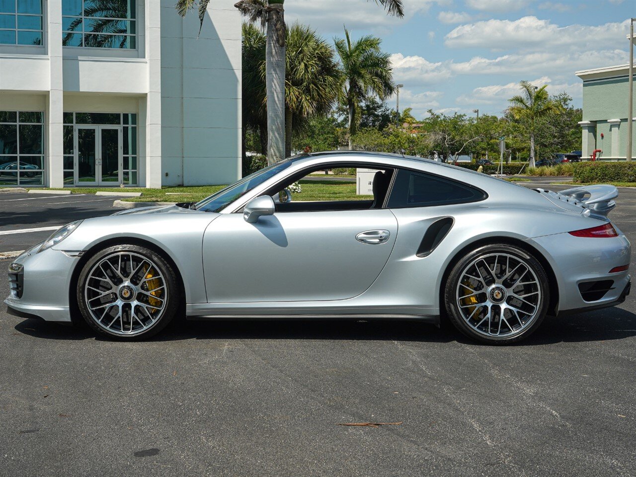 2015 Porsche 911 Turbo S   - Photo 44 - Bonita Springs, FL 34134
