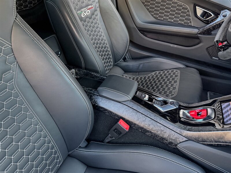 2021 Lamborghini Huracan EVO - Photo 40 - Bonita Springs, FL 34134