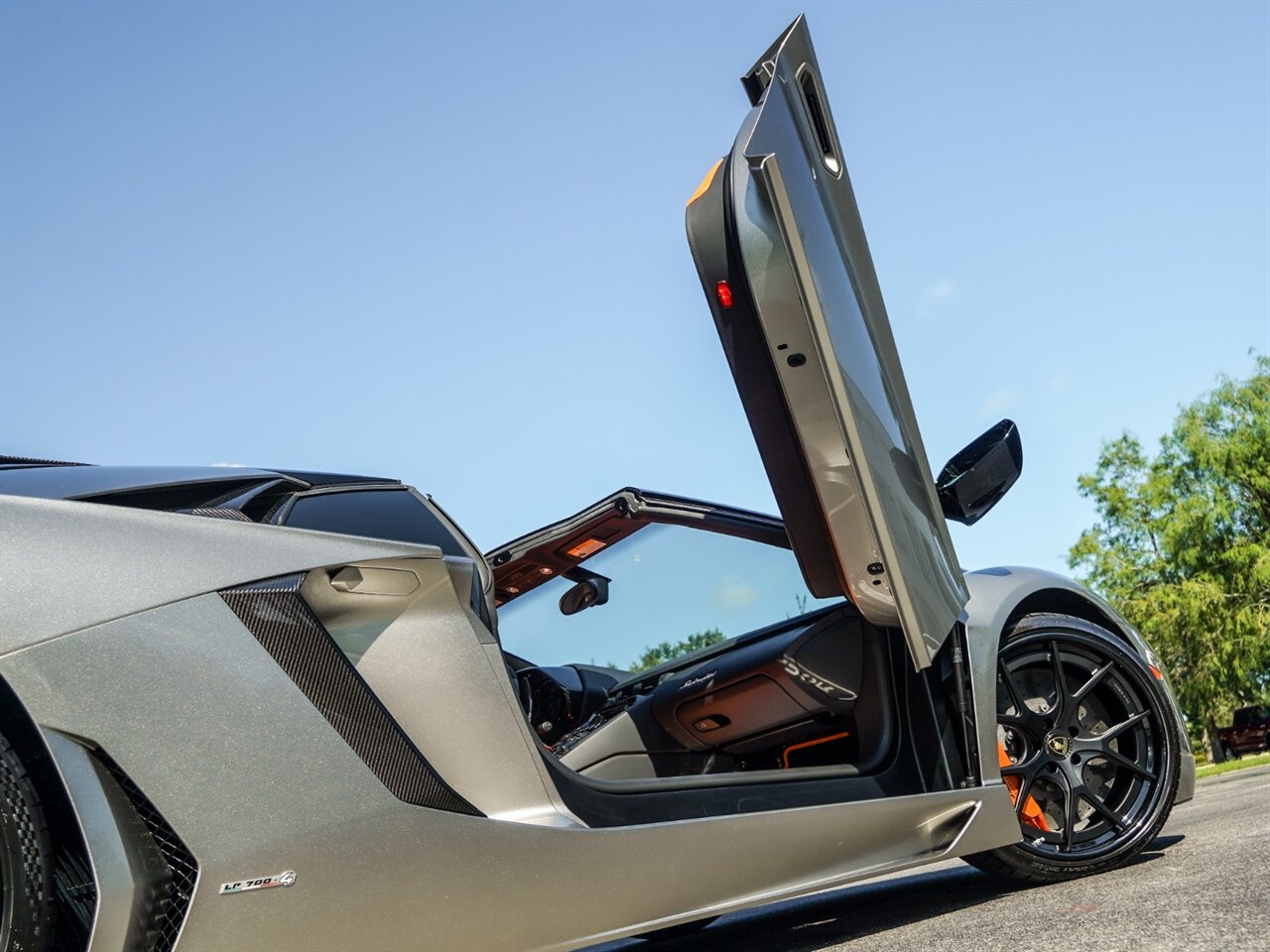 2014 Lamborghini Aventador LP 700-4  Roadster - Photo 40 - Bonita Springs, FL 34134