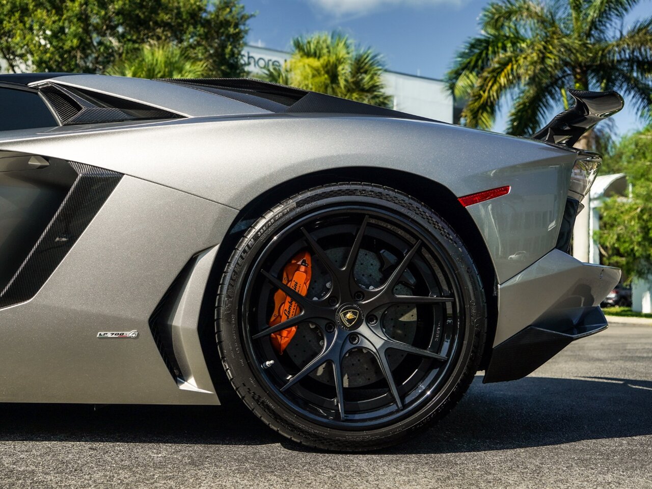 2014 Lamborghini Aventador LP 700-4  Roadster - Photo 33 - Bonita Springs, FL 34134