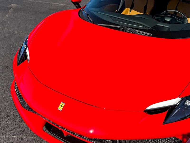 2022 Ferrari 296 GTB   - Photo 4 - Bonita Springs, FL 34134