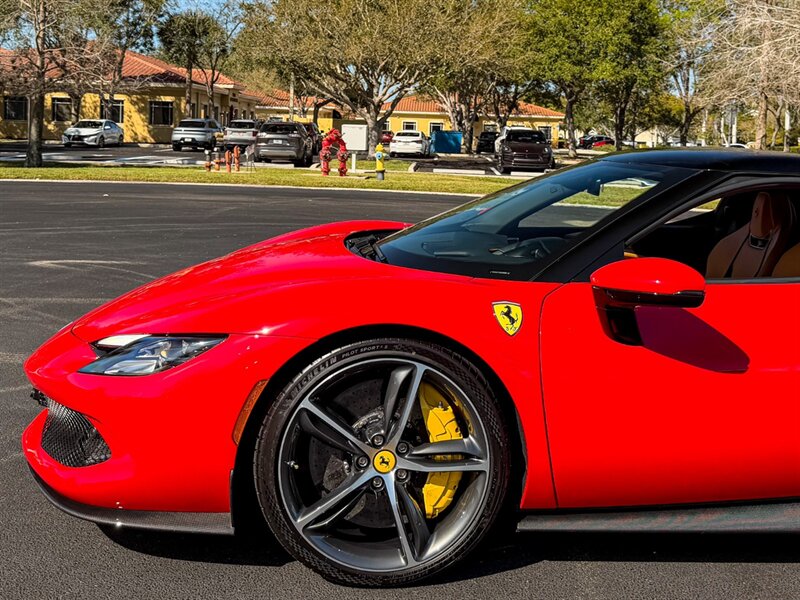 2022 Ferrari 296 GTB   - Photo 44 - Bonita Springs, FL 34134