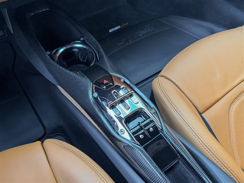 2022 Ferrari 296 GTB   - Photo 18 - Bonita Springs, FL 34134