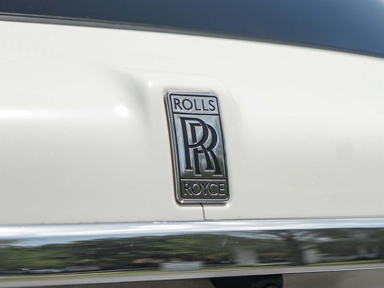 2019 Rolls-Royce Cullinan   - Photo 61 - Bonita Springs, FL 34134