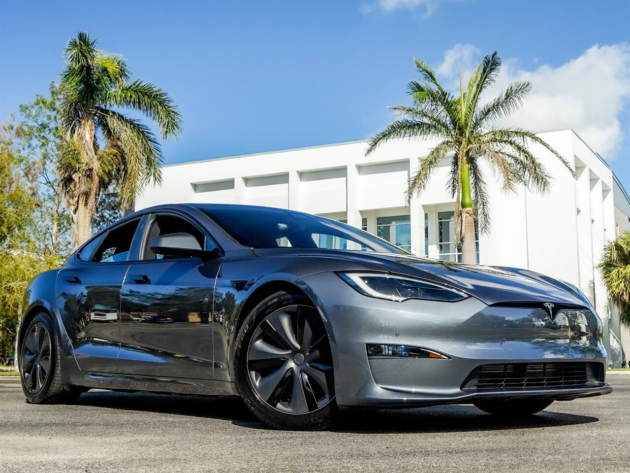 2022 Tesla Model S   - Photo 49 - Bonita Springs, FL 34134
