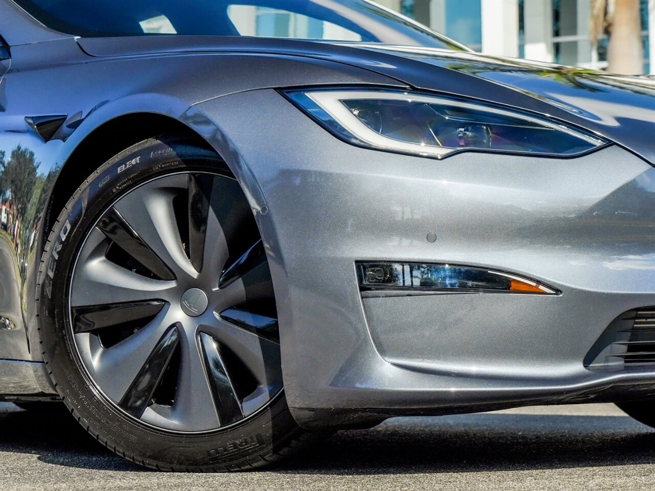 2022 Tesla Model S   - Photo 46 - Bonita Springs, FL 34134