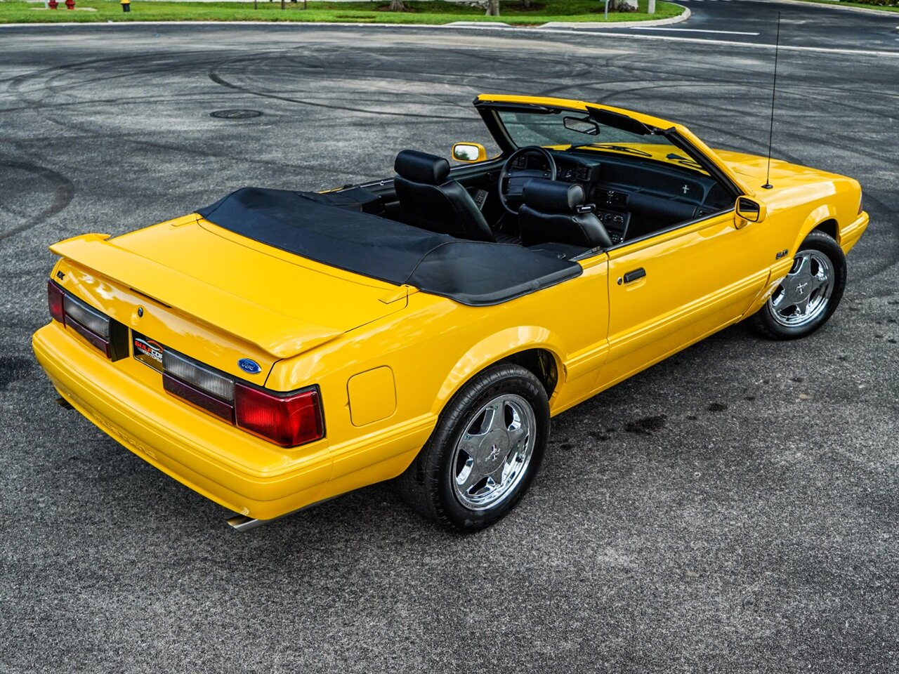 1993 Ford Mustang LX 5.0   - Photo 54 - Bonita Springs, FL 34134
