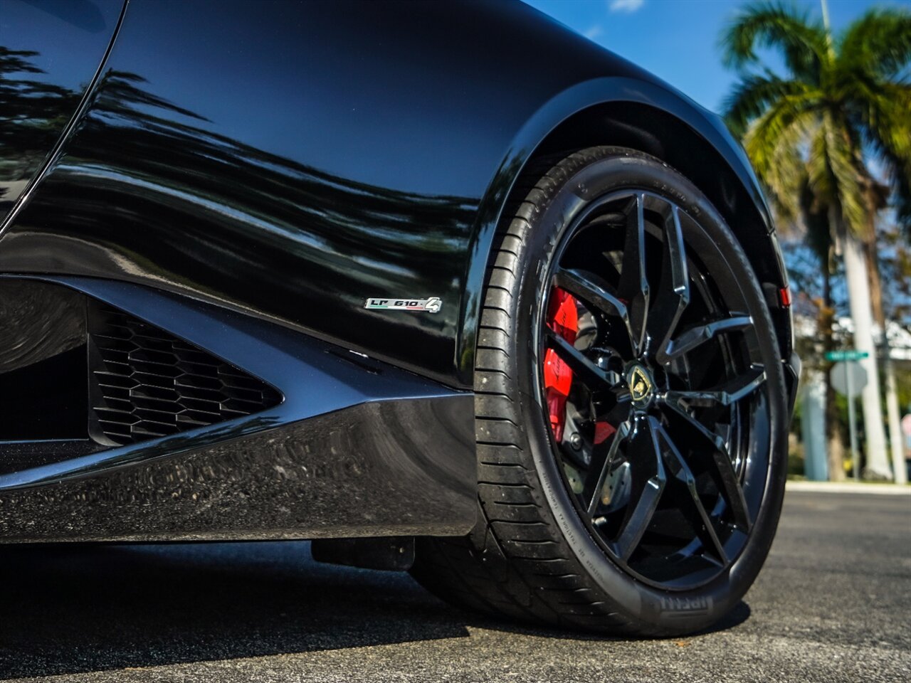 2015 Lamborghini Huracan LP 610-4   - Photo 43 - Bonita Springs, FL 34134