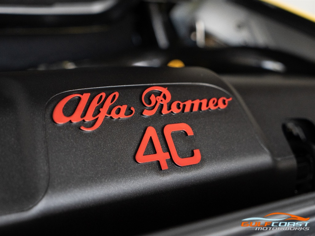 2016 Alfa Romeo 4C Spider   - Photo 46 - Bonita Springs, FL 34134