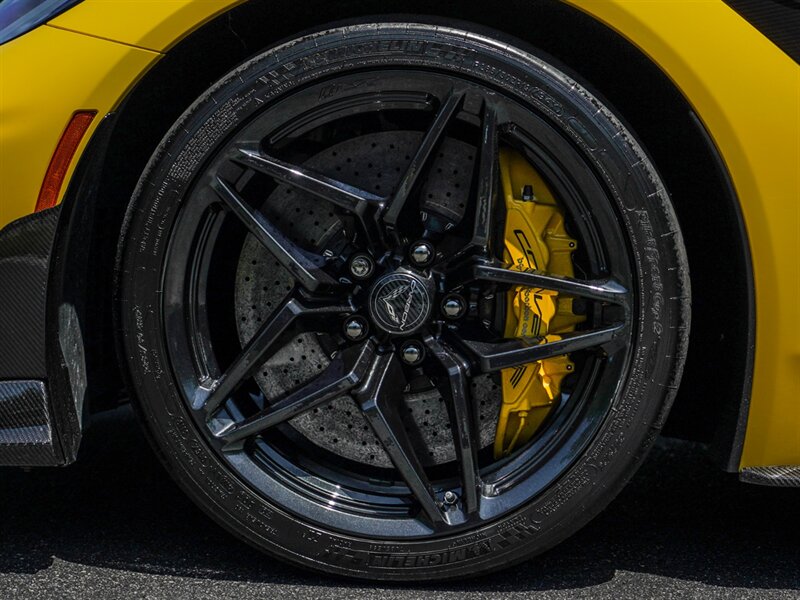 2019 Chevrolet Corvette ZR1   - Photo 31 - Bonita Springs, FL 34134