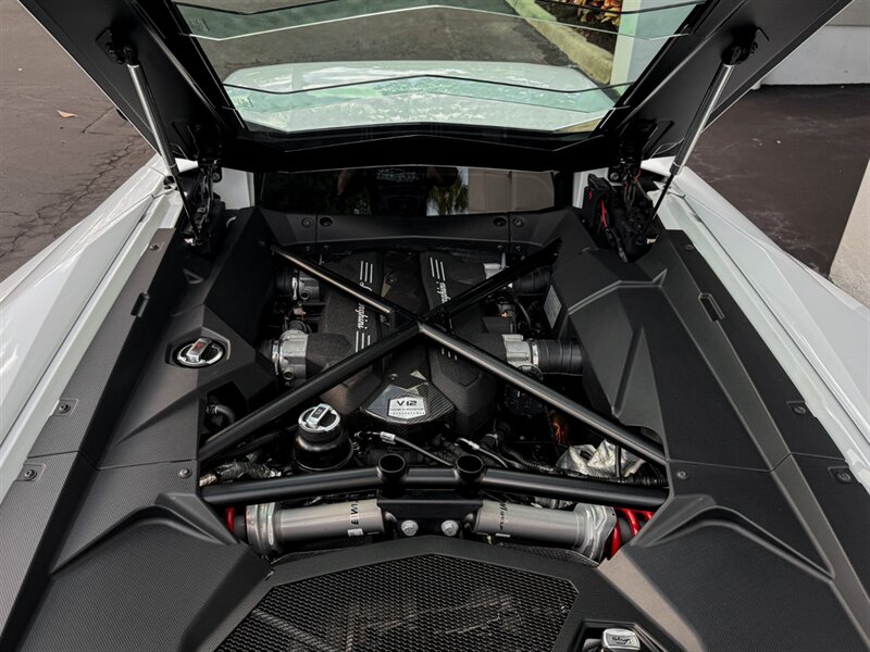 2018 Lamborghini Aventador LP 740-4 S   - Photo 33 - Bonita Springs, FL 34134