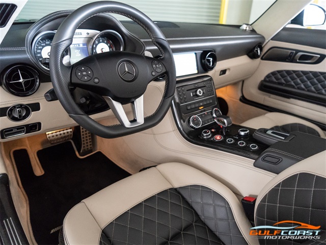 2014 Mercedes-Benz SLS AMG GT   - Photo 2 - Bonita Springs, FL 34134