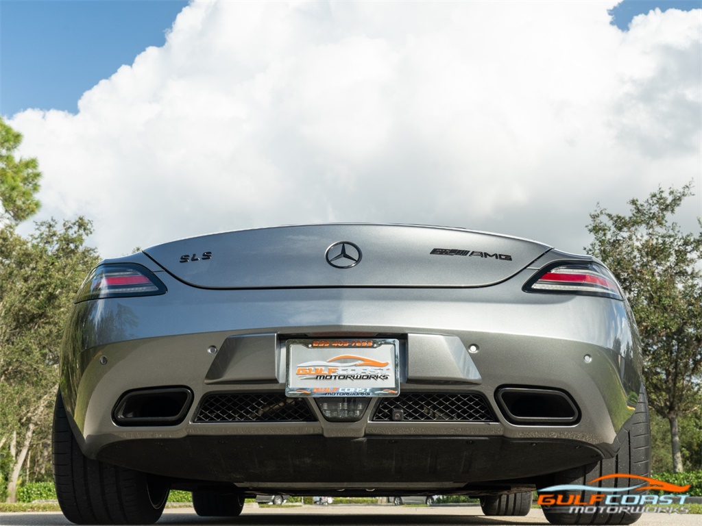 2014 Mercedes-Benz SLS AMG GT   - Photo 38 - Bonita Springs, FL 34134