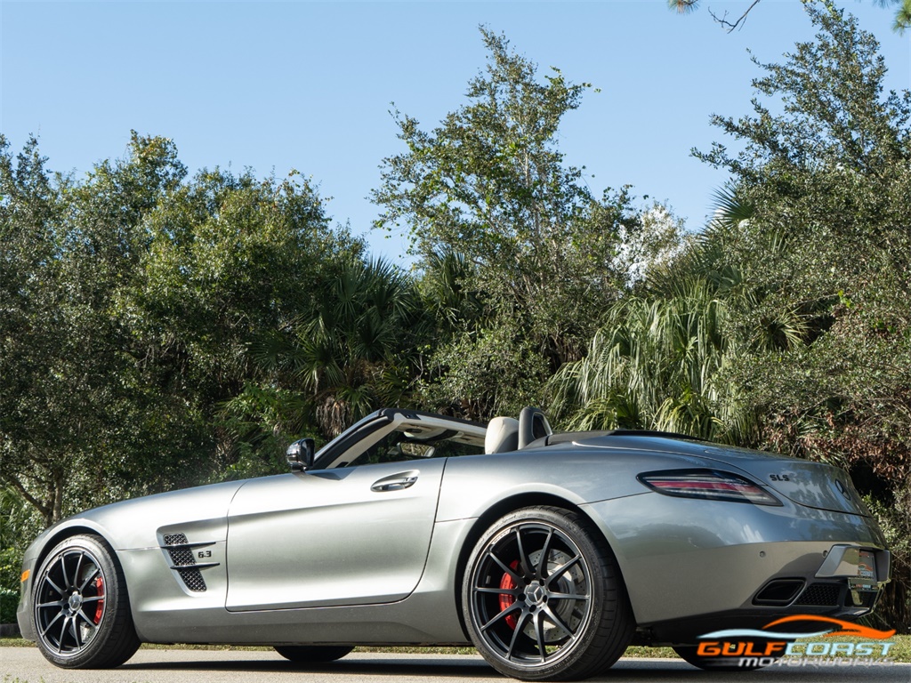 2014 Mercedes-Benz SLS AMG GT   - Photo 34 - Bonita Springs, FL 34134