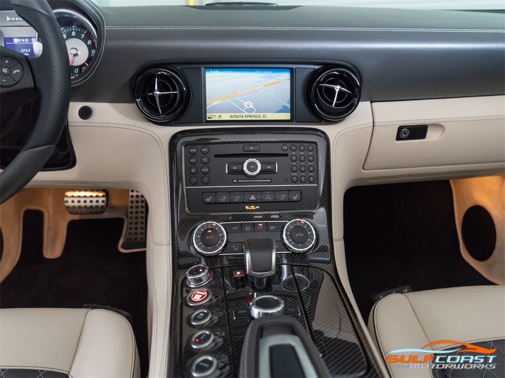 2014 Mercedes-Benz SLS AMG GT   - Photo 18 - Bonita Springs, FL 34134