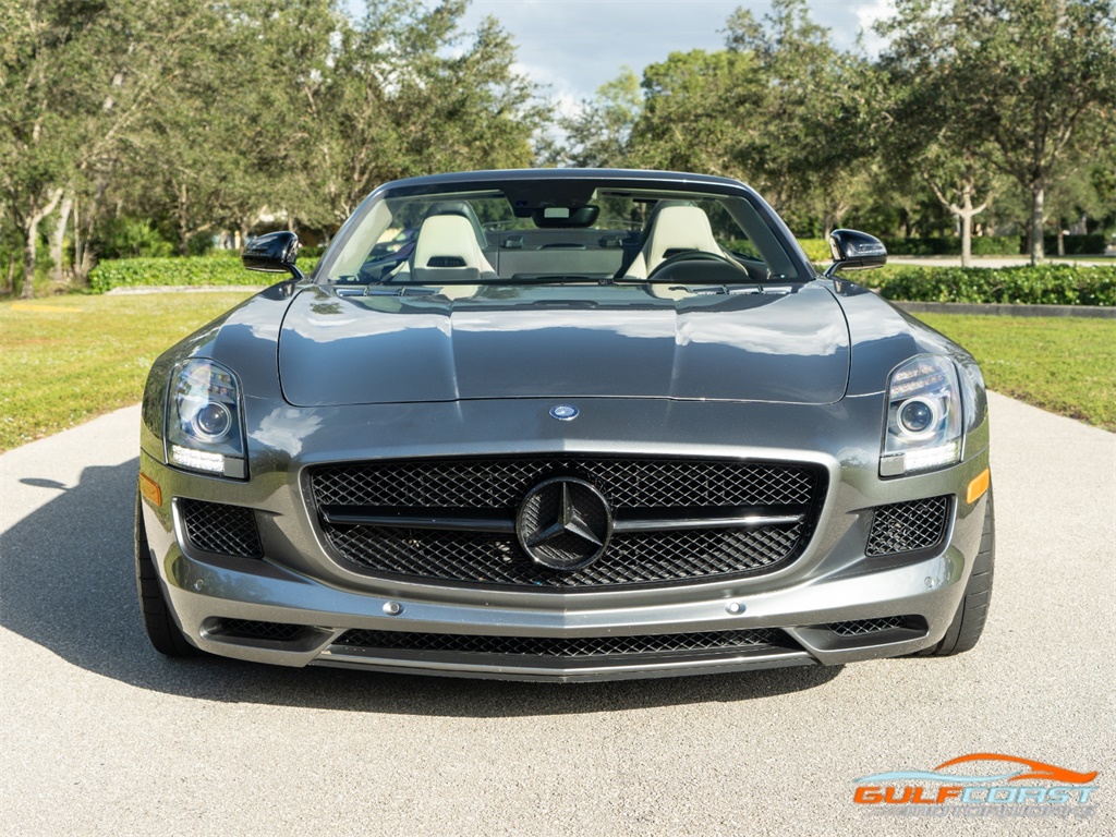 2014 Mercedes-Benz SLS AMG GT   - Photo 6 - Bonita Springs, FL 34134