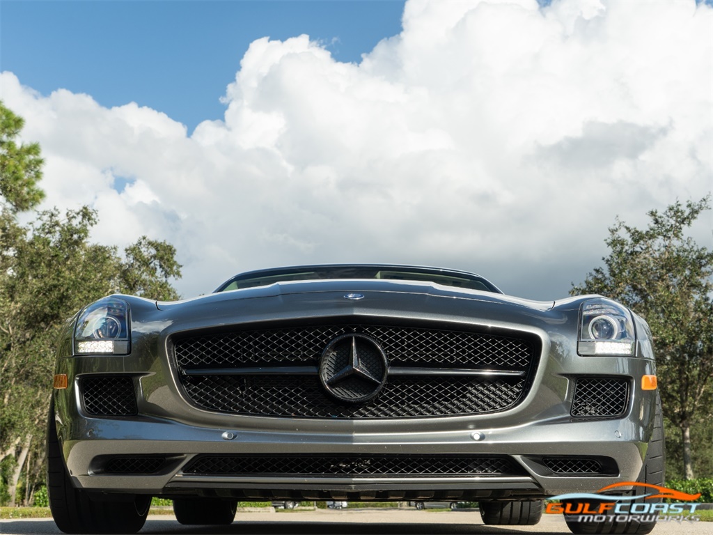 2014 Mercedes-Benz SLS AMG GT   - Photo 25 - Bonita Springs, FL 34134