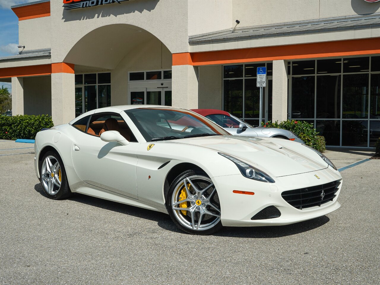 2015 Ferrari California T   - Photo 55 - Bonita Springs, FL 34134