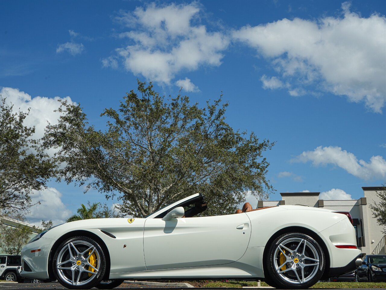 2015 Ferrari California T   - Photo 46 - Bonita Springs, FL 34134