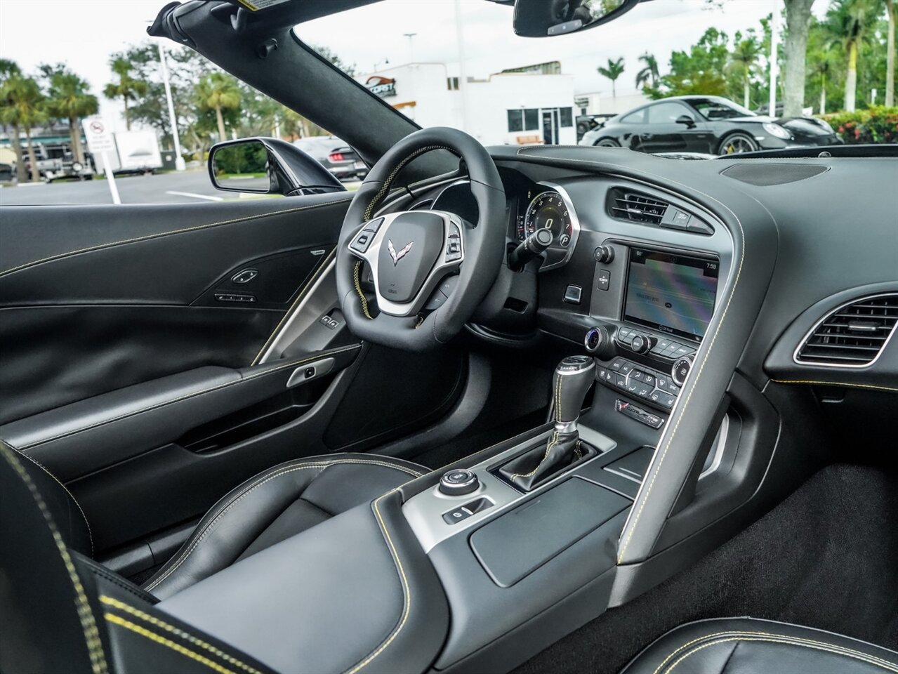 2019 Chevrolet Corvette Stingray   - Photo 23 - Bonita Springs, FL 34134