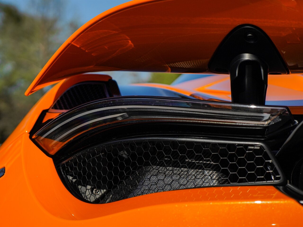 2020 McLaren 720S Spider Performance   - Photo 52 - Bonita Springs, FL 34134