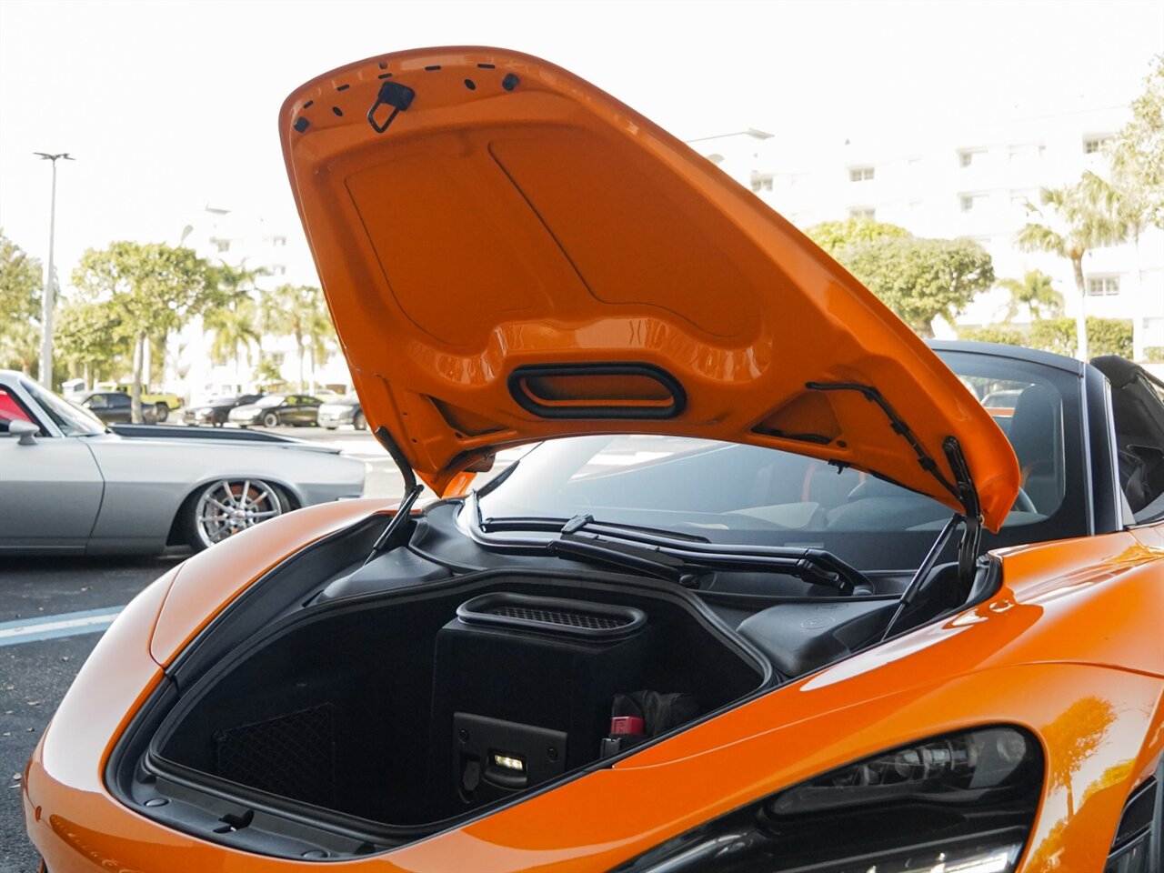 2020 McLaren 720S Spider Performance   - Photo 38 - Bonita Springs, FL 34134