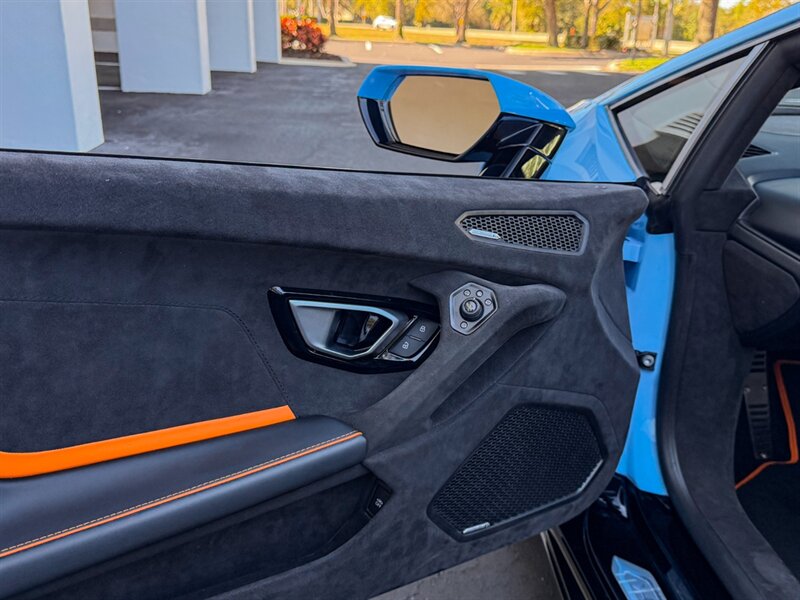 2024 Lamborghini Huracan Tecnica   - Photo 25 - Bonita Springs, FL 34134