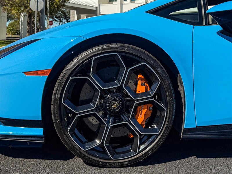 2024 Lamborghini Huracan Tecnica   - Photo 44 - Bonita Springs, FL 34134