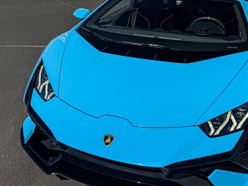 2024 Lamborghini Huracan Tecnica   - Photo 5 - Bonita Springs, FL 34134