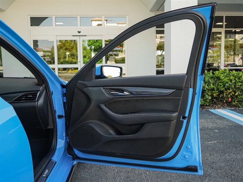 2023 Cadillac CT5-V Blackwing   - Photo 50 - Bonita Springs, FL 34134