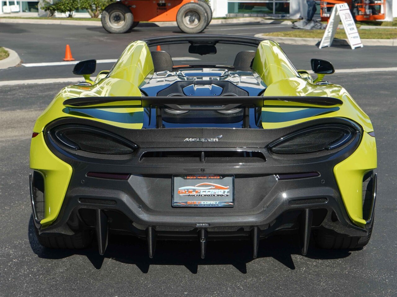 2020 McLaren 600LT Spider   - Photo 25 - Bonita Springs, FL 34134