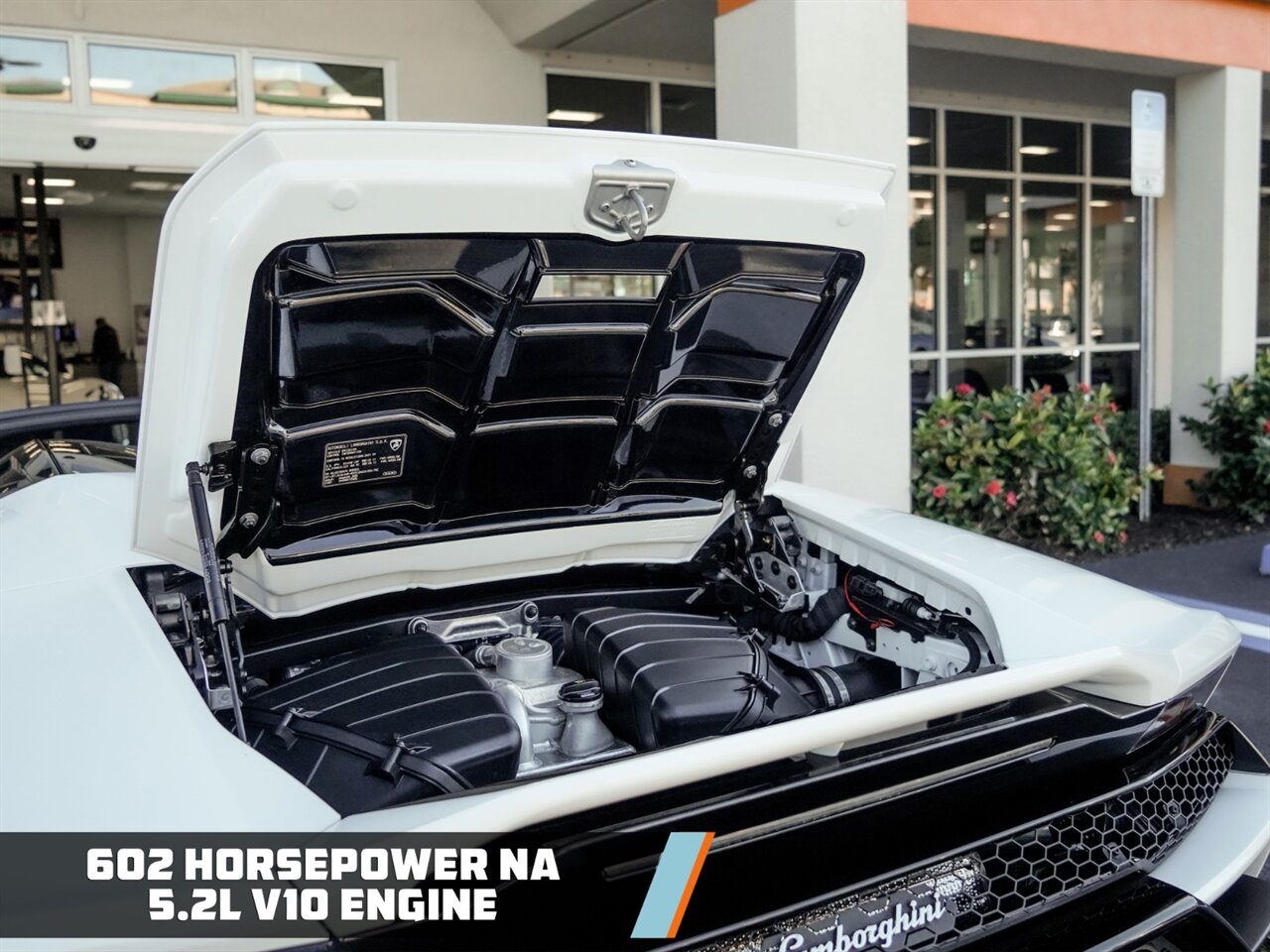 2021 Lamborghini Huracan EVO Spyder   - Photo 25 - Bonita Springs, FL 34134