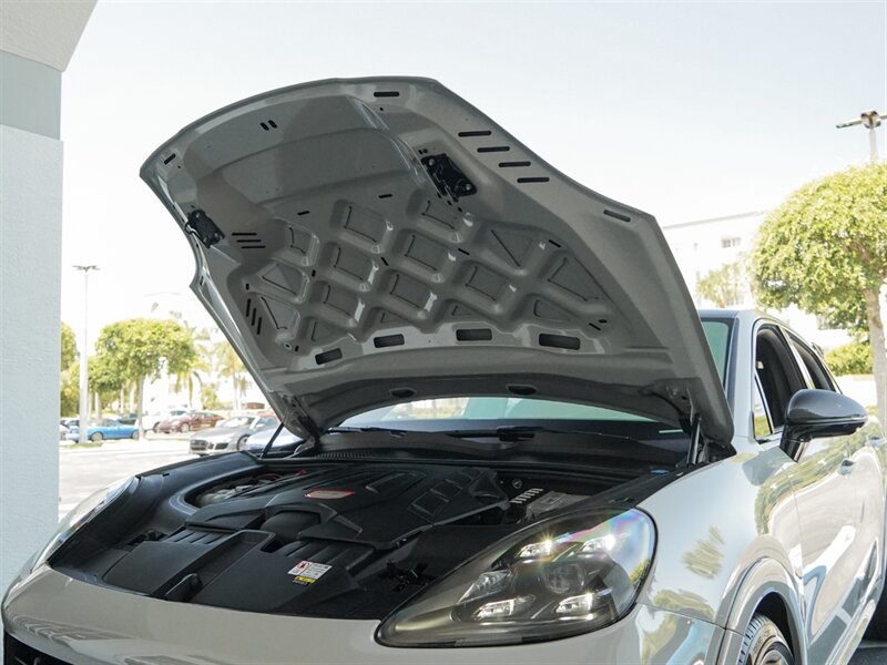 2022 Porsche Cayenne Turbo GT - Photo 50 - Bonita Springs, FL 34134