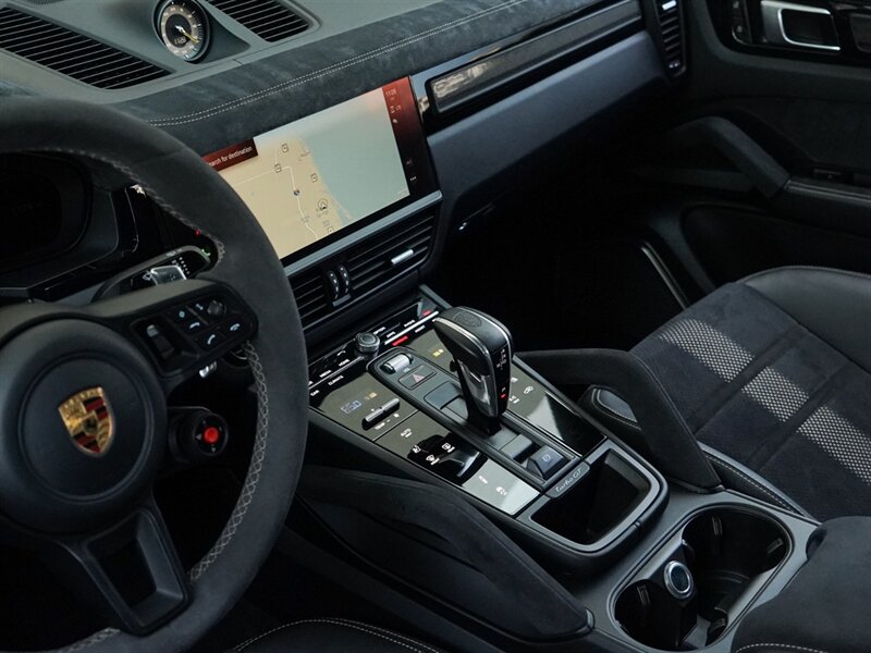2022 Porsche Cayenne Turbo GT - Photo 15 - Bonita Springs, FL 34134
