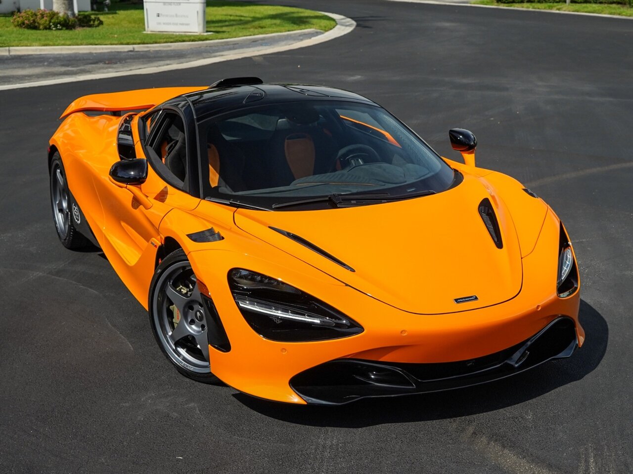 2021 McLaren 720S Performance  Le Mans Edition - Photo 68 - Bonita Springs, FL 34134