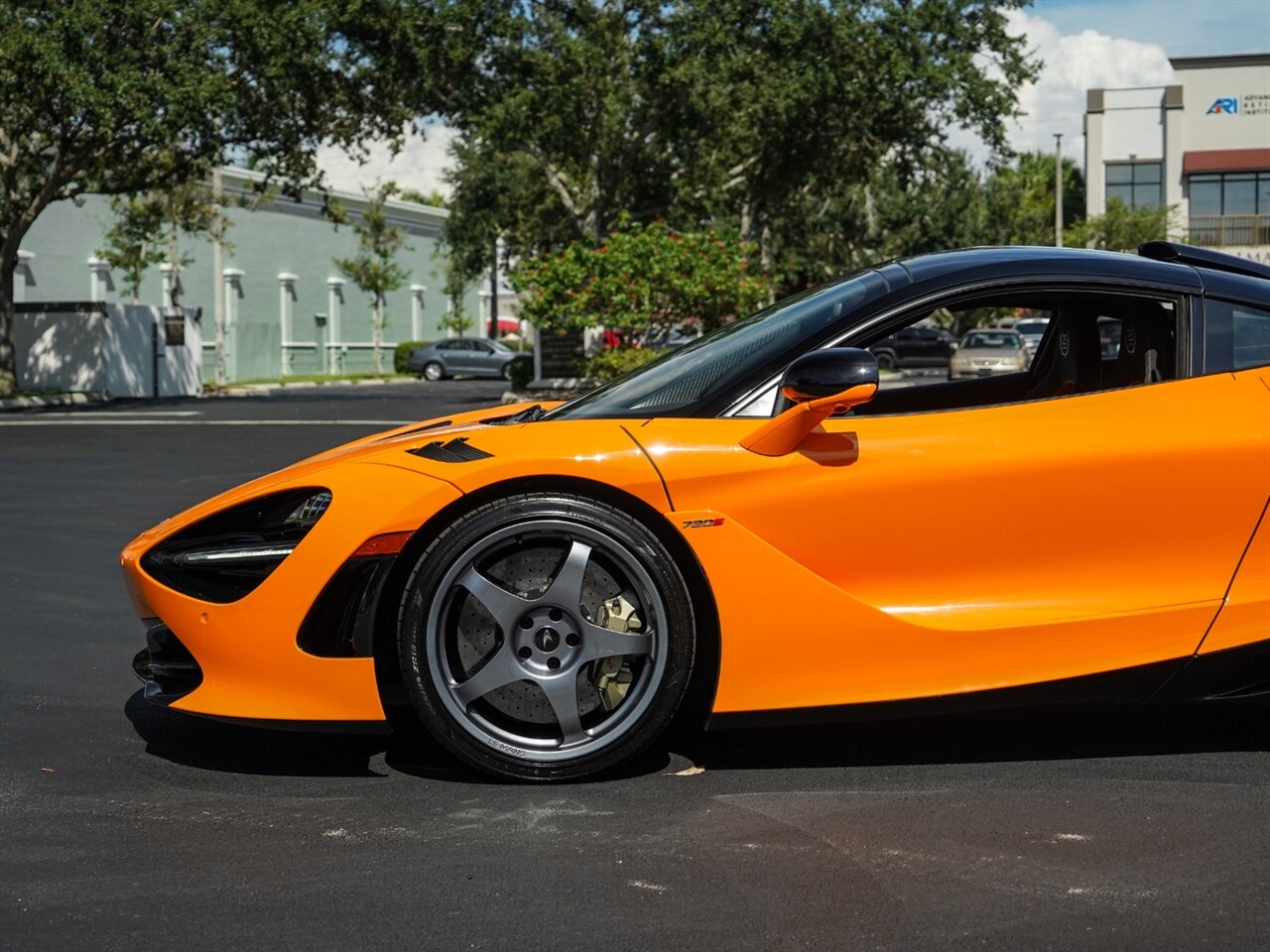 2021 McLaren 720S Performance  Le Mans Edition - Photo 35 - Bonita Springs, FL 34134