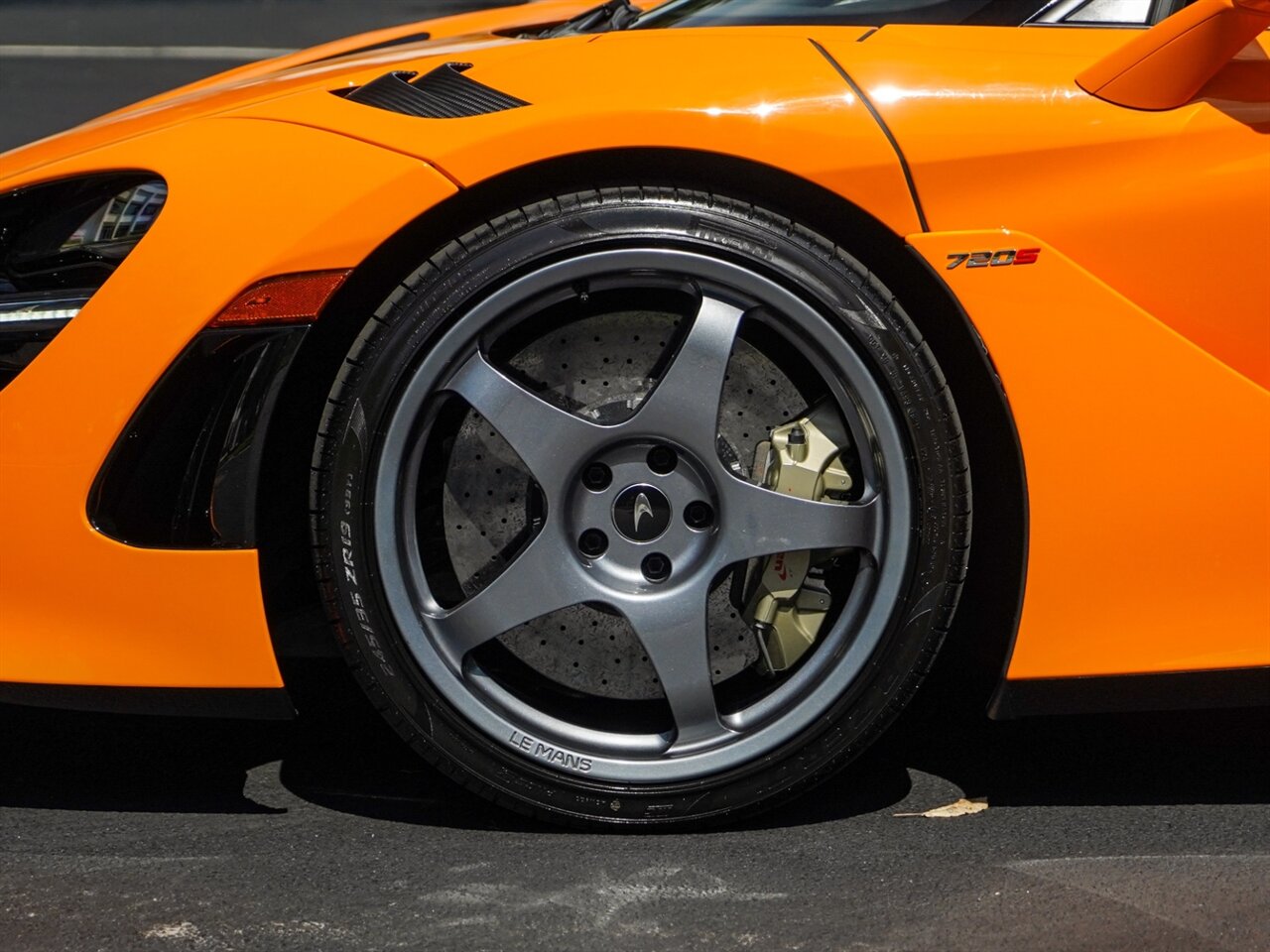 2021 McLaren 720S Performance  Le Mans Edition - Photo 36 - Bonita Springs, FL 34134