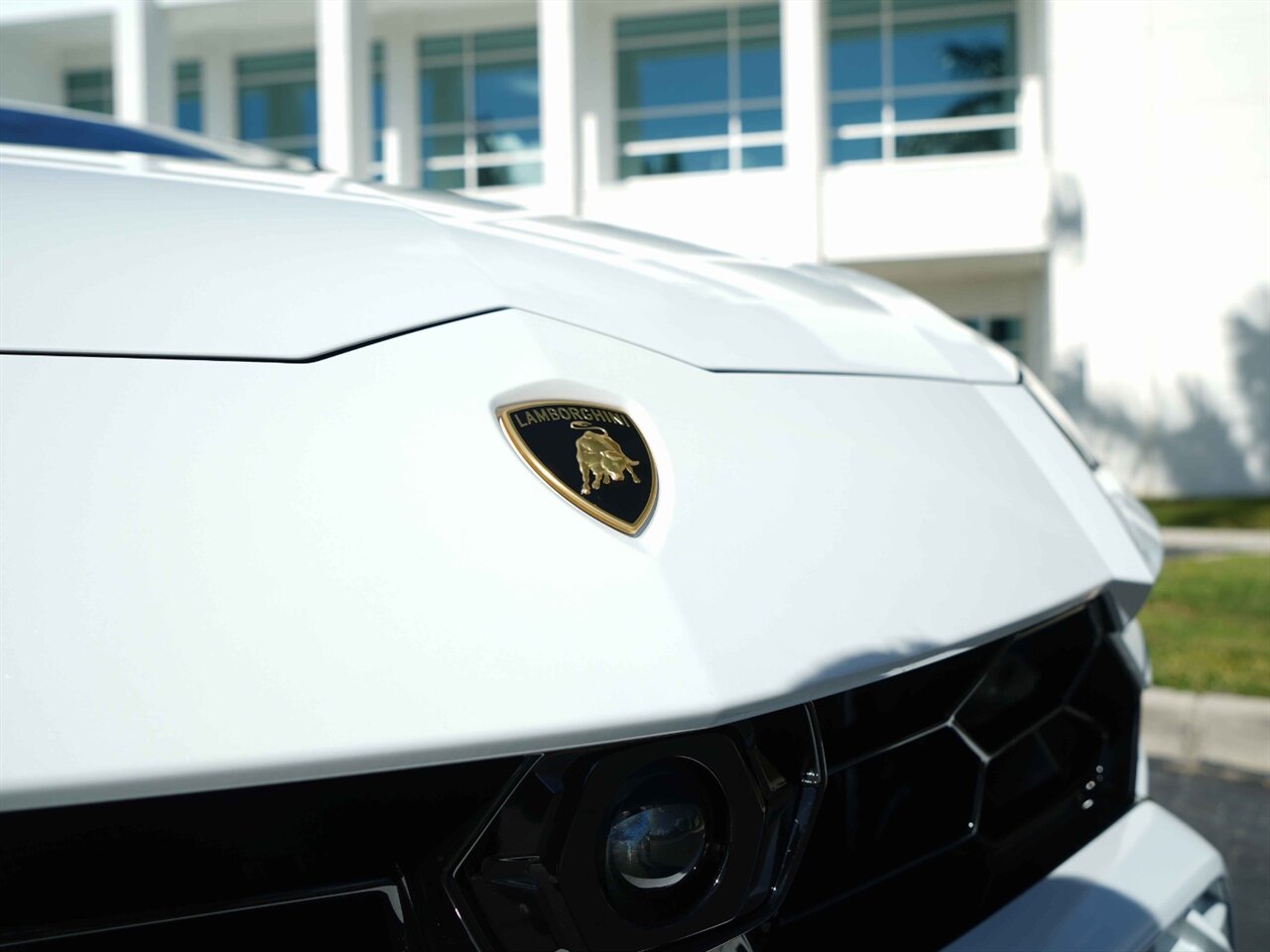 2020 Lamborghini Urus   - Photo 32 - Bonita Springs, FL 34134