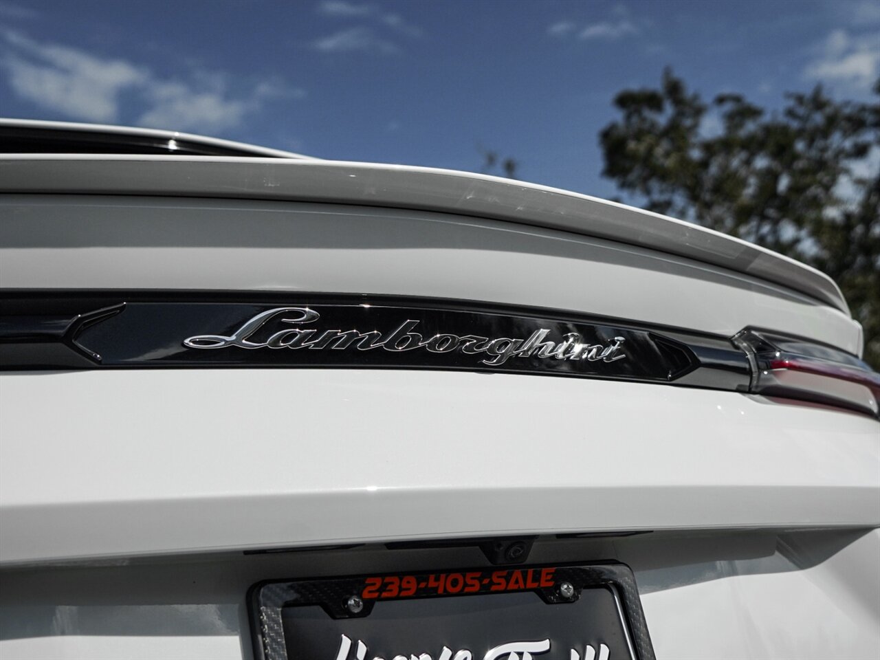 2022 Lamborghini Urus   - Photo 60 - Bonita Springs, FL 34134