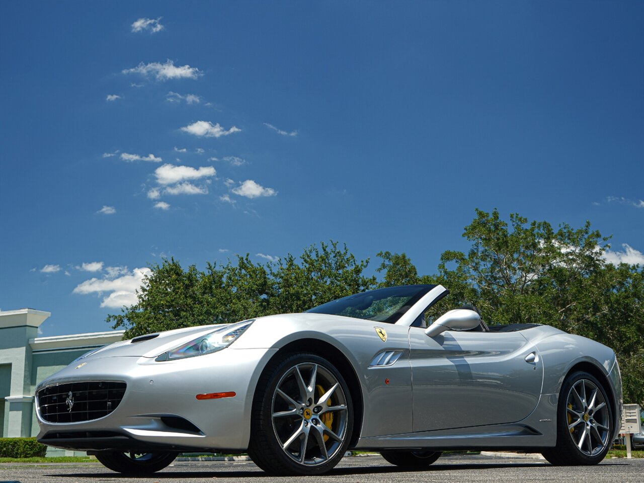 2012 Ferrari California   - Photo 46 - Bonita Springs, FL 34134