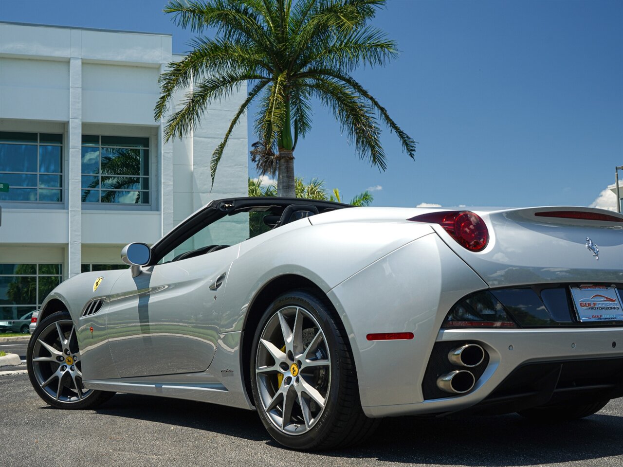 2012 Ferrari California   - Photo 44 - Bonita Springs, FL 34134