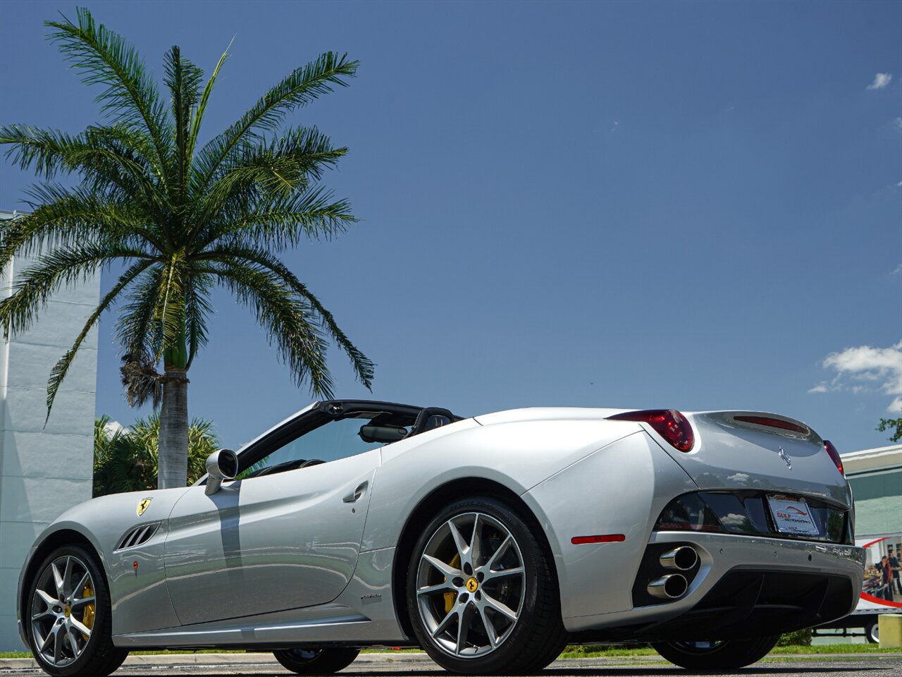 2012 Ferrari California   - Photo 38 - Bonita Springs, FL 34134