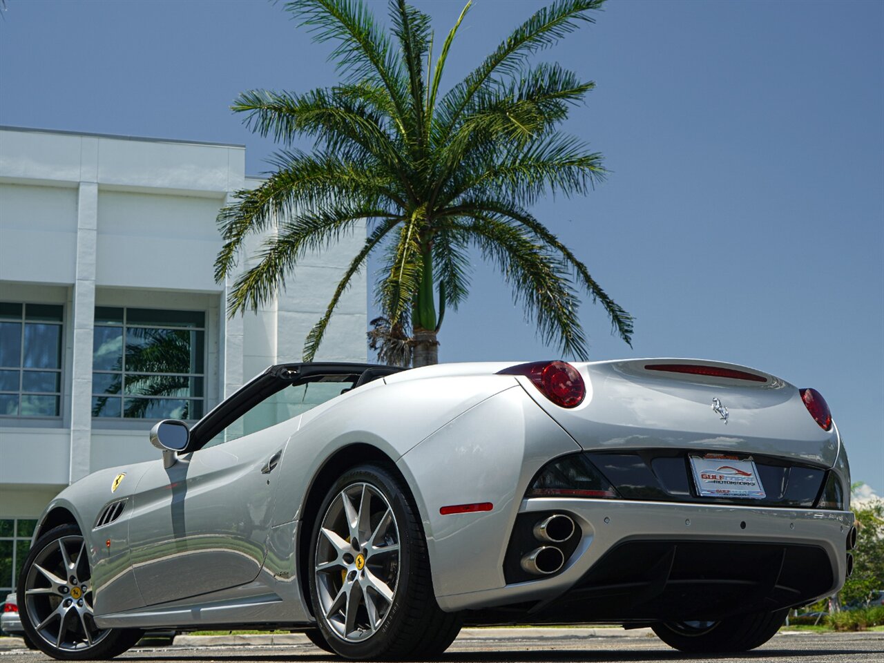 2012 Ferrari California   - Photo 43 - Bonita Springs, FL 34134