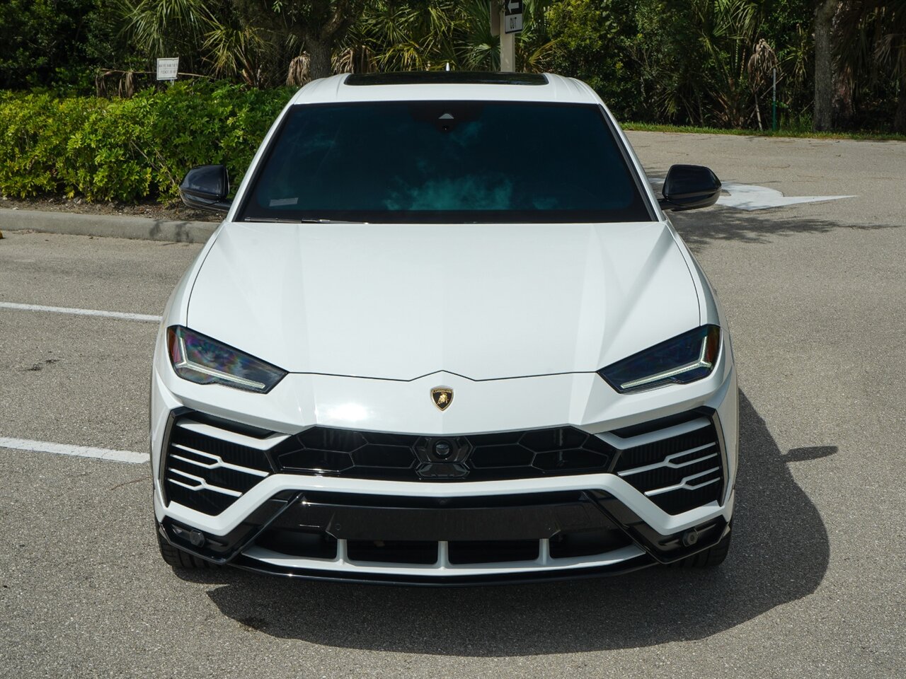 2019 Lamborghini Urus   - Photo 5 - Bonita Springs, FL 34134