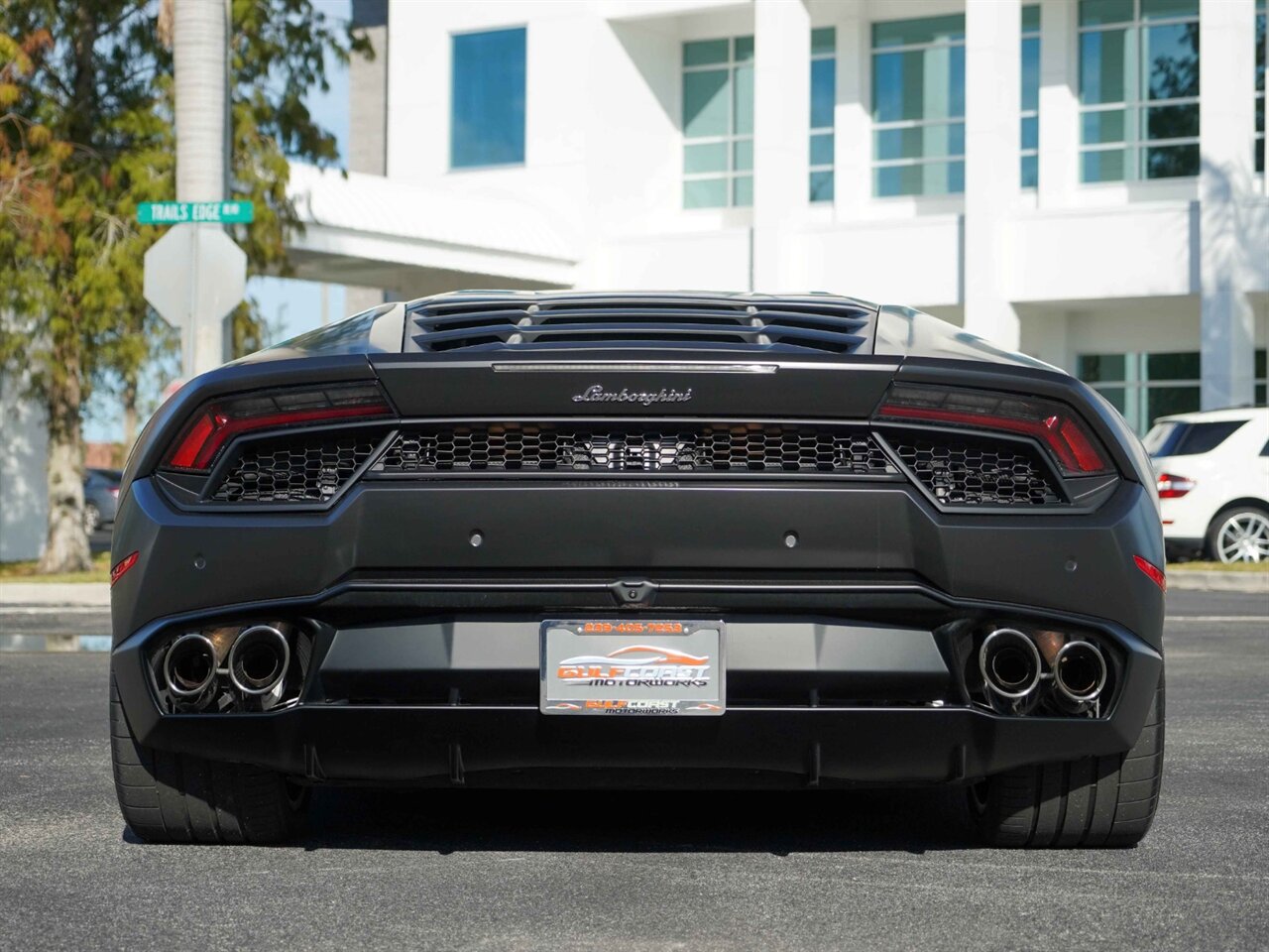2019 Lamborghini Huracan LP 580-2   - Photo 11 - Bonita Springs, FL 34134