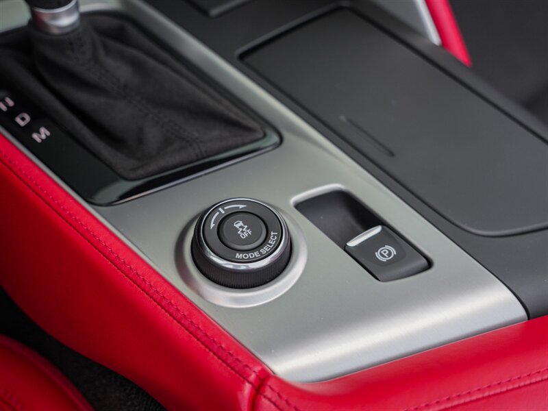 2016 Chevrolet Corvette Z06   - Photo 19 - Bonita Springs, FL 34134