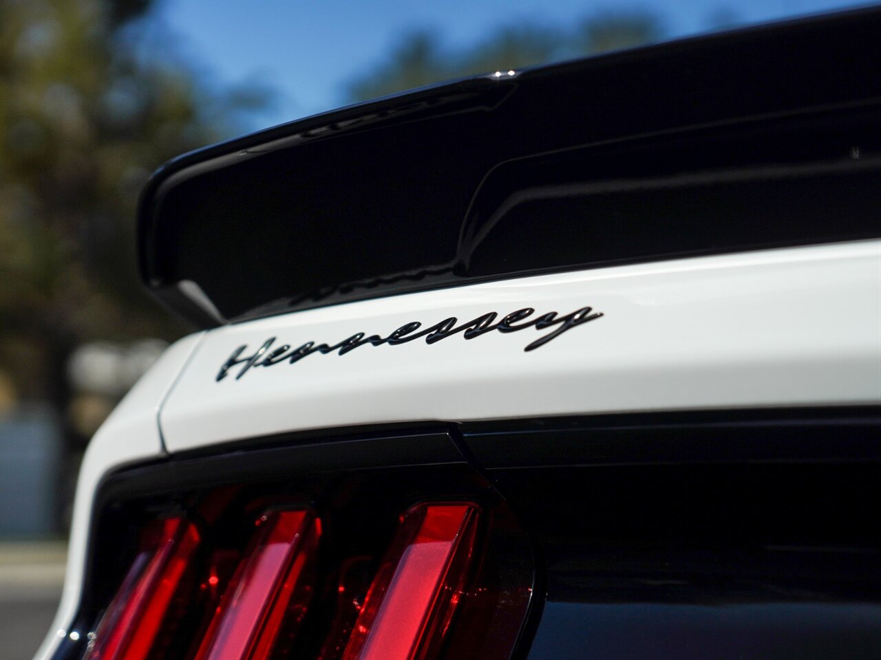 2016 Ford Mustang Shelby GT350  Hennessey - Photo 35 - Bonita Springs, FL 34134