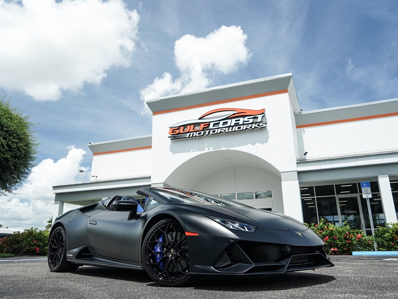 2020 Lamborghini Huracan EVO Spyder   - Photo 1 - Bonita Springs, FL 34134