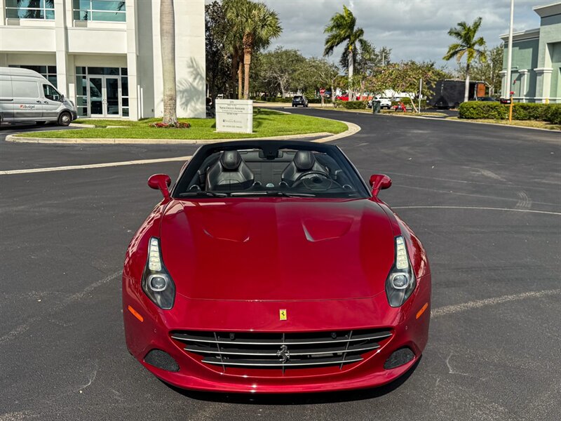 2016 Ferrari California T   - Photo 4 - Bonita Springs, FL 34134