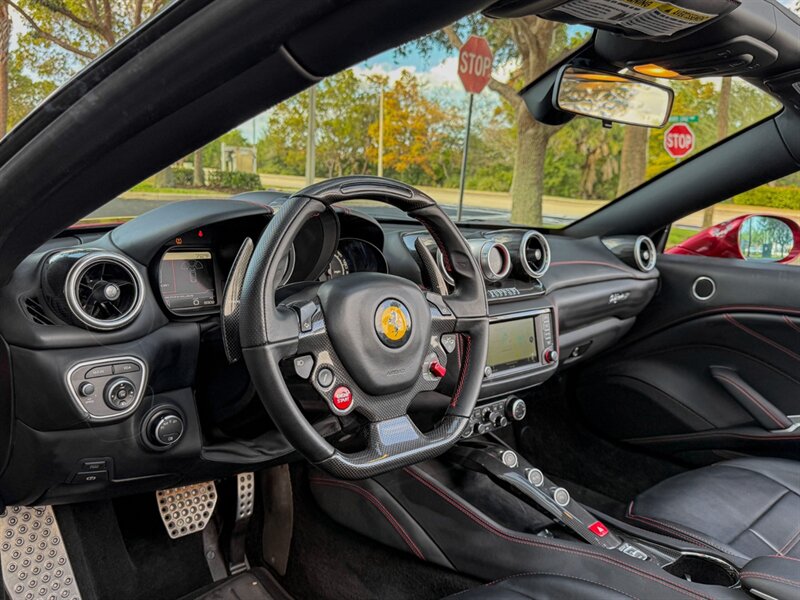 2016 Ferrari California T   - Photo 11 - Bonita Springs, FL 34134